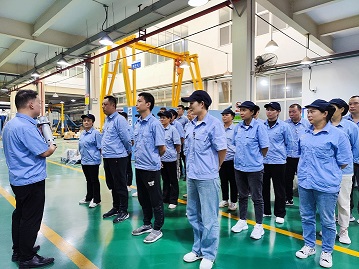 1695795936830615.jpg 班前會照片 官網2.jpg