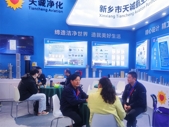 1698740948388036.jpg 1698740948388036.jpg